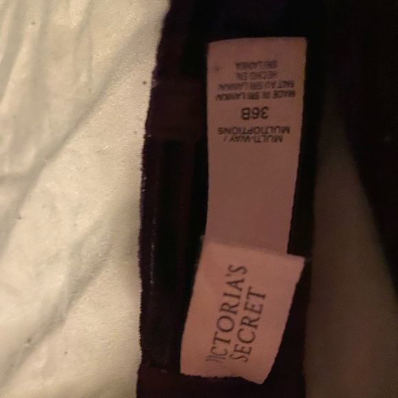 Victoria’s Secret strapless bra! - Picture 3 of 3